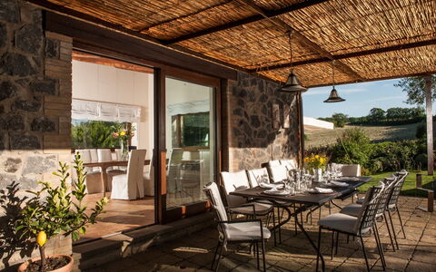 Casale Porano: Proprietà, Costruzione, Casa, Camera, Immobiliare, Interior Design, Terrazza, Casa, Mobilia, Soffitto