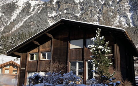 Bärnermutz: Pianta, Neve, Costruzione, Proprietà, Montagna, Finestra, Natura, Casa, Pendenza, Architettura