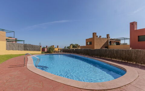Vistamar: Architettura, Materiale Composito, Shade, Estate, Villa, Piscina, Mobili Da Esterno, Hotel, Hacienda