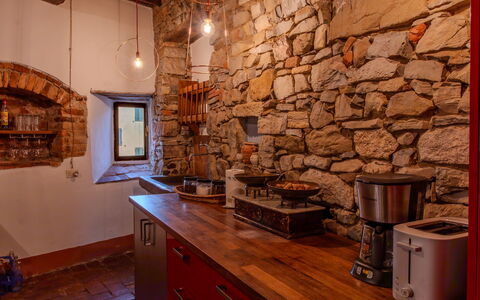 Casa Di Vignolo: Interior Design, Pavimentazione, Soffitto, Mobilia, Camera, Cucina, Color Legno, Brick, Lampada, Controsoffitto