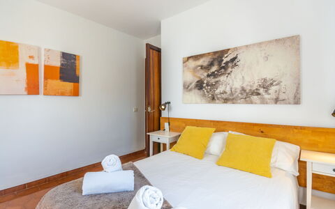 Can Verd: Camera Da Letto, Camera, Letto, Proprietà, Mobilia, Interior Design, Parete, Costruzione, Casa, Comfort