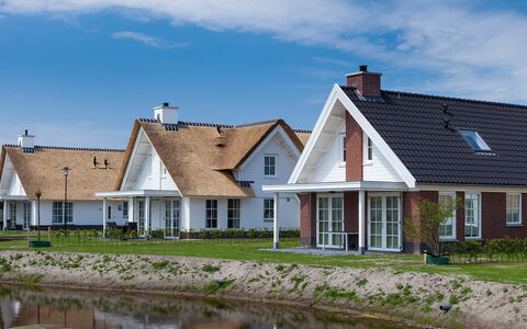Noordwijk 710: Acqua, Pianta, Nube, Cielo, Costruzione, Finestra, Proprietà, Casa, Lotto, Paesaggio Naturale