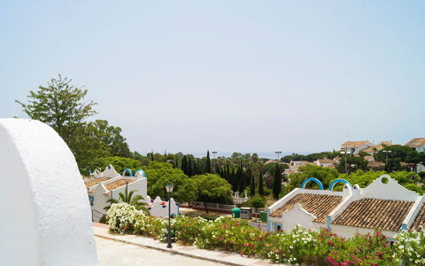 Reserva de Marbella: Cielo, Pianta, Costruzione, Albero, Lotto, Urban Design, Finestra, Casa, Paesaggio, Città