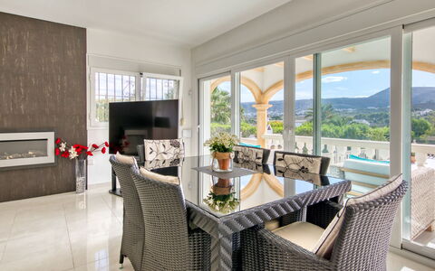 Costa Celia: Proprietà, Camera, Costruzione, Mobilia, Interior Design, Immobiliare, Casa, Casa, Tavolo, Pavimento