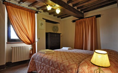 Alloggio:&nbsp;Ginestra