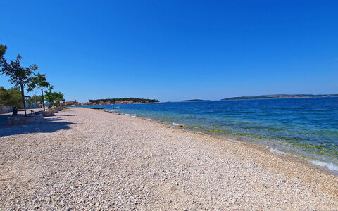 Ante: Cielo, Acqua, Albero, Spiaggia, Costiera E Morfologie Oceanic, Paesaggio, Paesaggio Naturale, Orizzonte, Wind Wave, Sabbia