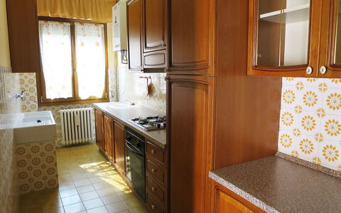 Rondinelli: Camera, Controsoffitto, Proprietà, Mobilia, Cabinetry, Costruzione, Cucina, Interior Design, Pavimento, Immobiliare
