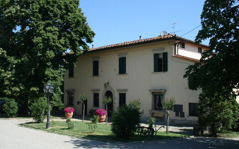 Villa Sieve: Proprietà, Casa, Costruzione, Casa, Immobiliare, Zona Residenziale, Quartiere, Architettura, Villa, Estate