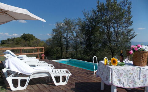Villa Latera: Mobilia, Mobili Da Esterno, Proprietà, Lettino, Tavolo, Tavolo Esterno, Terrazza, Tempo Libero, Vacanza, Cielo