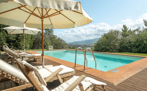 Il Vignale: Piscina, Ricorrere, Mobilia, Eco Hotel, Mobili Da Esterno, Sedia, Hotel, Villa, Shade, Lettino