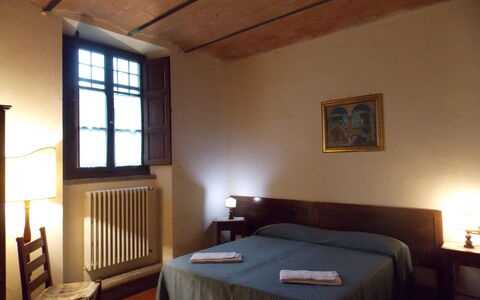 Villa i Cedri: Camera, Letto, Camera Da Letto, Mobilia, Telaio Del Letto, Proprietà, Lenzuolo, Costruzione, Soffitto, Interior Design