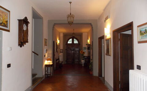 Villa i Cedri: Proprietà, Camera, Costruzione, Latifoglie, Soffitto, Pavimento, Pavimento In Legno, Interior Design, Casa, Architettura