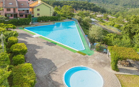 Pignone 100: Piscina, Resort Citta ', Eco Hotel, Ricorrere, Villa