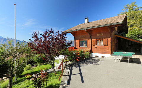 Chalet Zan-Fleuron: Proprietà, Casa, Casa, Costruzione, Immobiliare, Cielo, Albero, Montagna, Villetta, Primavera