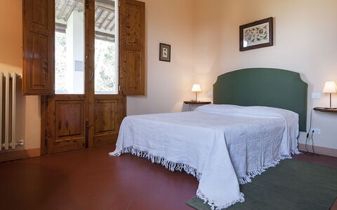 Villa Le Volte: Camera Da Letto, Letto, Mobilia, Camera, Lenzuolo, Proprietà, Telaio Del Letto, Pavimento, Bedding, Interior Design