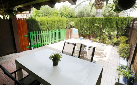Calderon de la Barca: Proprietà, Casa, Backyard, Camera, Botanica, Cortile, Costruzione, Cortile, Terrazza, Interior Design