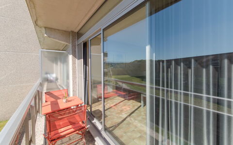 Bredene 600: Proprietà, Immobiliare, Architettura, Parete, Costruzione, Casa, Finestra, Balcone, Interior Design, Facciata