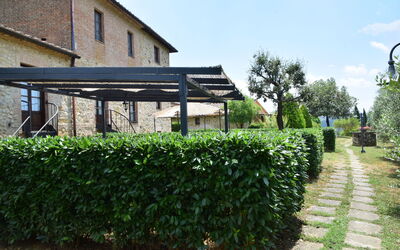 rocche-di-valiano-chianti-castelnuovo-berardenga-multiproprietà-ginestra-giardino