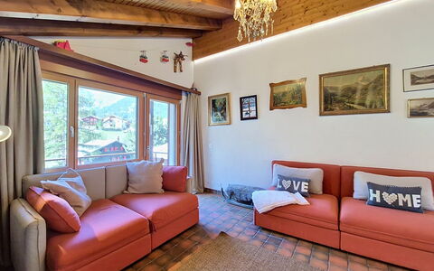 Haus Rollin: Mobilia, Interior Design, Divano, Pavimentazione, Pavimento, Camera, Soggiorno, Legna, Soffitto