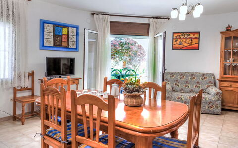Villa Mar: Mobilia, Interior Design, Pavimentazione, Soffitto, Pavimento, Camera, Casa, Sedia, Cucina & Sala Da Pranzo Tavolo, Sala Da Pranzo