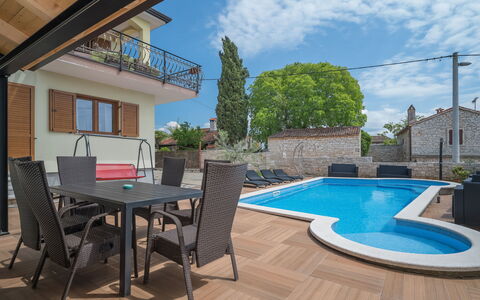 Poreč Tar 103: Proprietà, Immobiliare, Costruzione, Casa, Piscina, Casa, Backyard, Zona Residenziale, Terrazza, Mobilia