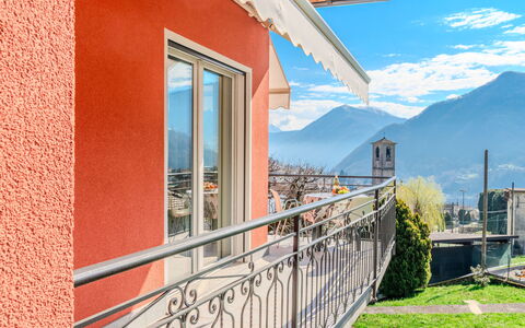 Marta: Zona Residenziale, Appartamento, Casa, Insediamento Umano, Costiera E Morfologie Oceanic, Costa, Mare, Condominio, Ricorrere, Sobborgo