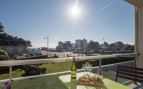 Carnac 270: Cielo, Proprietà, Giorno, Architettura, Appartamento, Immobiliare, Città, Erba, Costruzione, Camera