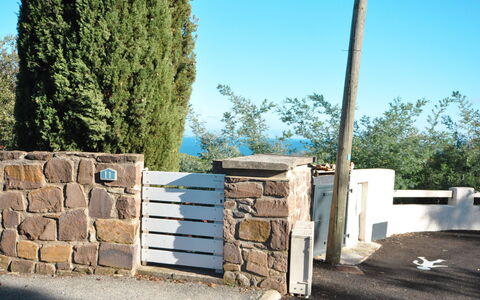 Villa Chantoiseau: Costruzione, Proprietà, Mobilia, Finestra, Comfort, Legna, Interior Design, Shade, Pavimento