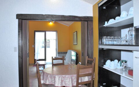 Le Fournil: Camera, Proprietà, Costruzione, Mobilia, Interior Design, Casa, Sala Da Pranzo, Tavolo, Immobiliare, Pavimento
