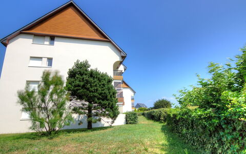 Plein Sud: Cielo, Pianta, Costruzione, Finestra, Lotto, Paesaggio Naturale, Albero, Erba, Villetta, Paesaggio