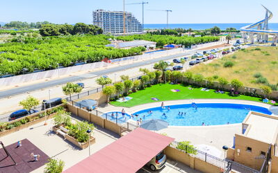Oropesa del Mar 8: Pianta, Costruzione, Proprietà, Cielo, Acqua, Infrastruttura, Piscina, Architettura, Albero, Urban Design