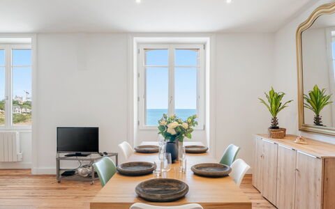 Résidence les Terrasses: Zona Residenziale, Casa, Casa, Tetto, Estate, Villetta, Balcone, Sobborgo, Giardino, Villaggio