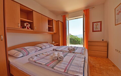 Novi Vinodolski 128: Camera Da Letto, Proprietà, Camera, Mobilia, Letto, Lenzuolo, Costruzione, Telaio Del Letto, Pavimento, Interior Design