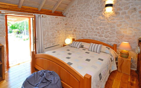 Home Sweet Home: Camera Da Letto, Camera, Letto, Mobilia, Proprietà, Lenzuolo, Costruzione, Interior Design, Bedding, Immobiliare
