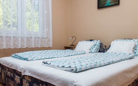 Gerle: Mobilia, Proprietà, Costruzione, Finestra, Blu, Verde, Comfort, Azzurro, Legna