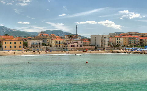 Villa Il Pellicano: Acqua, Nube, Cielo, Costruzione, Azzurro, Finestra, Costiera E Morfologie Oceanic, Corpo D'Acqua, Spiaggia, Orizzonte