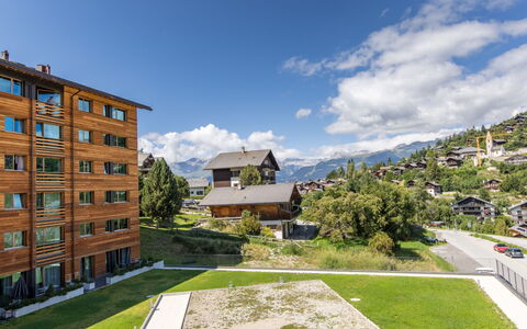 Vercorin 9000: Costruzione, Appartamento, Catena Montuosa, Condominio, Plank, Hotel, Alpi, Log Cabin, Paesino Di Montagna, Balcone