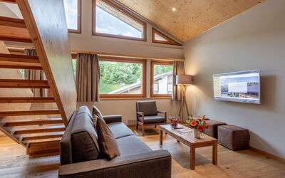 Swisspeak Resorts Vercorin 9000.121: Interior Design, Legna, Pavimentazione, Soffitto, Pavimento, Camera, Latifoglie, Pavimento In Legno, Divano, Soggiorno