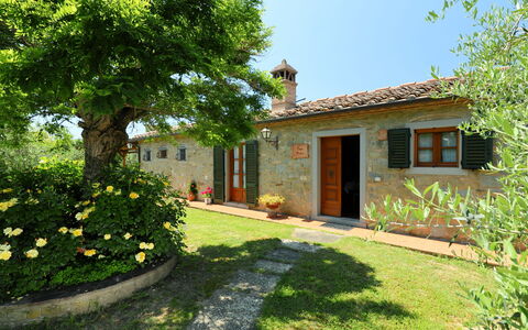 Cortona 190: Proprietà, Casa, Casa, Costruzione, Immobiliare, Estate, Villetta, Cortile, Zona Residenziale, Agriturismo