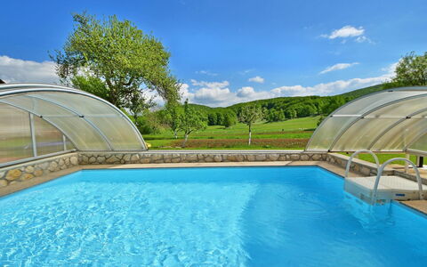 Lana: Piscina, Proprietà, Tempo Libero, Immobiliare, Acqua, Casa, Ricorrere, Costruzione, Vacanza, Estate