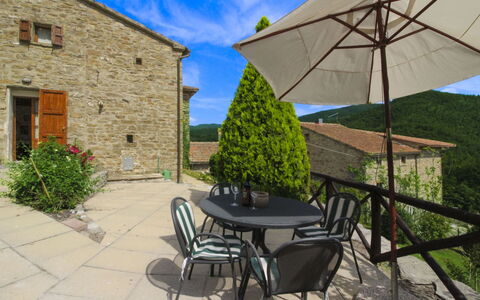 La Casa del Nonno: Attrezzatura Giochi All'Aperto, Campo Da Giuoco, Spazio Pubblico, Terreno Di Gioco, Scivolo, Giardino, Backyard, Shade, Tempo Libero, Prato