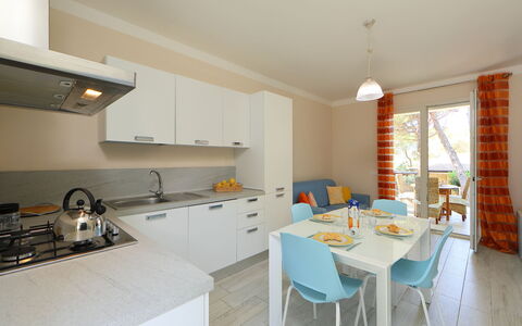San Pietro Blue: Proprietà, Camera, Cucina, Costruzione, Mobilia, Interior Design, Controsoffitto, Casa, Immobiliare, Cabinetry