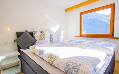 Wenns 190: Camera Da Letto, Letto, Camera, Mobilia, Proprietà, Telaio Del Letto, Bedding, Lenzuolo, Materasso, Interior Design