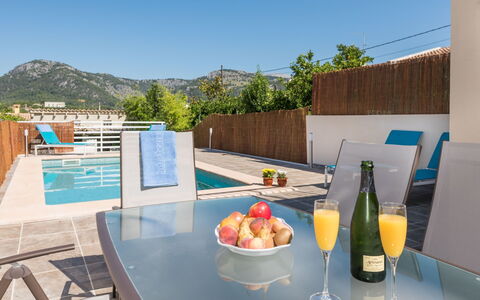 Sa Lluna: Proprietà, Casa, Immobiliare, Camera, Costruzione, Azzurro, Interior Design, Vacanza, Casa, Mobilia