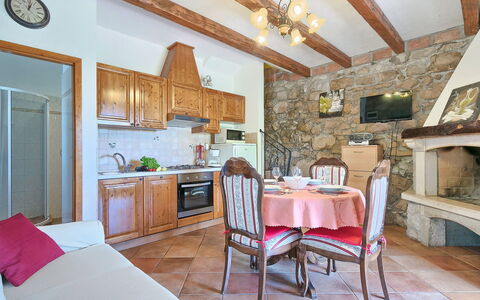 Panorama 2: Camera, Proprietà, Mobilia, Costruzione, Interior Design, Casa, Soffitto, Parete, Immobiliare, Pavimento