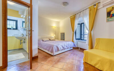 Alloggio:&nbsp;Lovrano 101.1