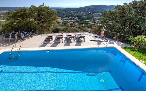 Paris: Piscina, Proprietà, Tempo Libero, Immobiliare, Vacanza, Casa, Costruzione, Centro Ricreativo, Rettangolo, Materiale Composito