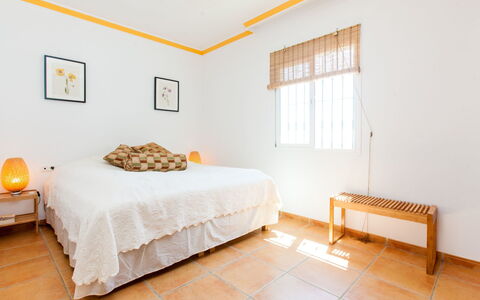 Villa Rosa Blanca: Camera Da Letto, Camera, Mobilia, Proprietà, Letto, Lenzuolo, Interior Design, Pavimento, Parete, Soffitto