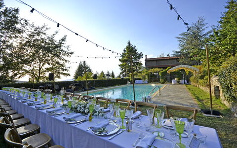 Villa Magnolia: Immobiliare, Ristorante, Albero, Cielo, Tavolo, Costruzione, Casa, Evento, Paesaggio, Pianta