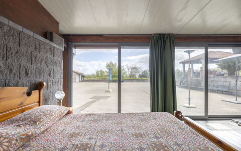 Serena: Costruzione, Pianta, Legna, Shade, Interior Design, Pavimentazione, Albero, Pavimento, Comfort, Immobiliare